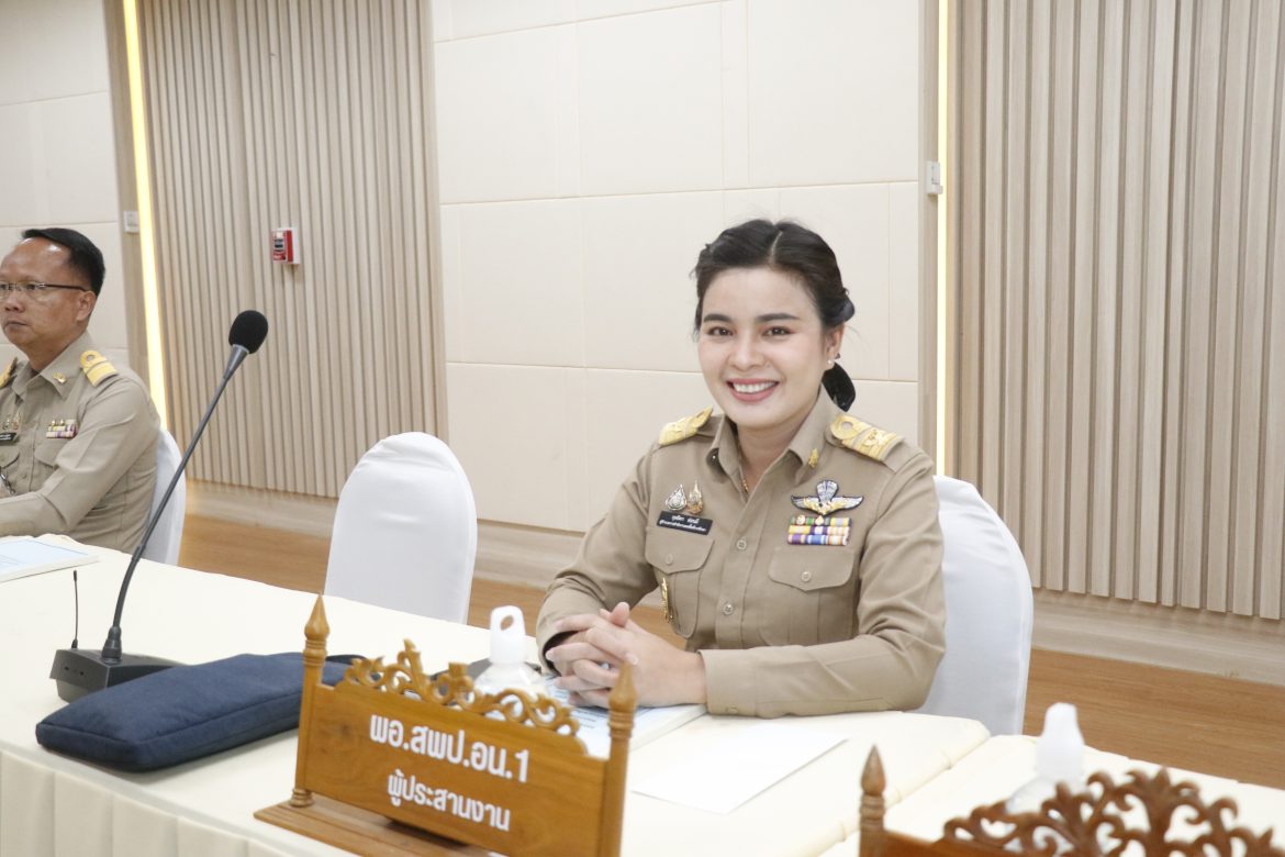 ร่วมประชุม คณะกรรมการดำเนินการสหกรณ์ออมทรัพย์ครูอุทัยธานี จำกัด