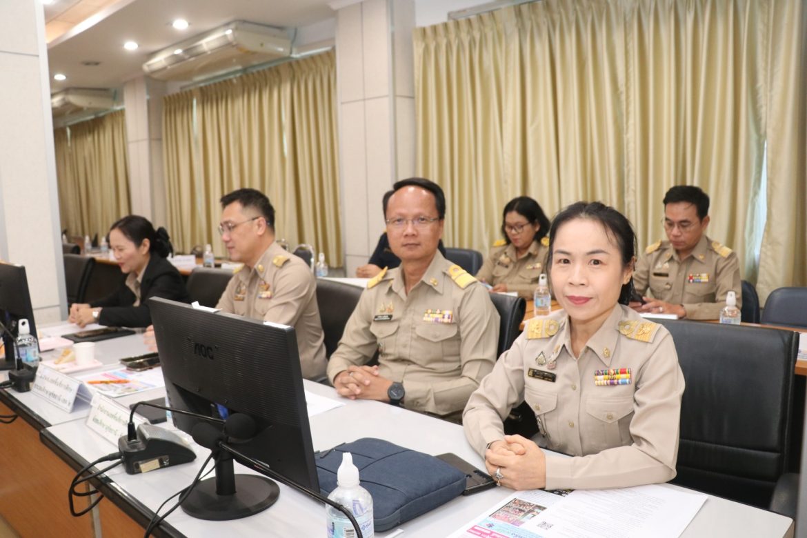 ร่วมประชุมคณะกรมการจังหวัดและหัวหน้าส่วนราชการจังหวัดอุทัยธานี ครั้งที่ 11/2568