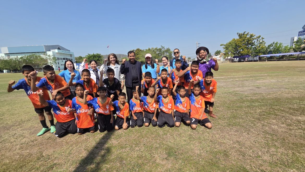 ลงพื้นที่เยี่ยมให้กำลังใจผู้บริหาร คณะครูและนักเรียน ในการร่วมกิจกรรมการแข่งขันกีฬา-กรีฑานักเรียน สะแกกรังเกมส์