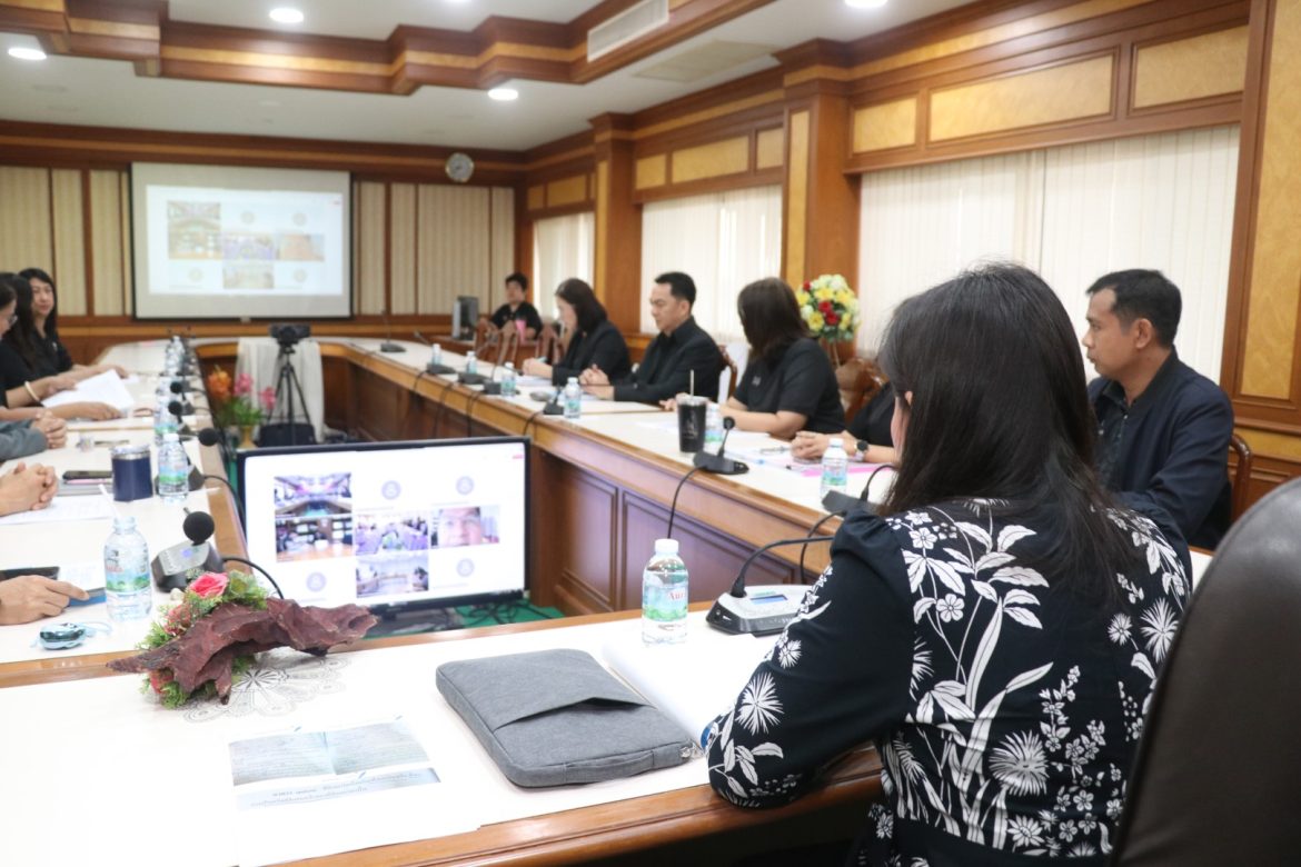 ร่วมประชุมการตรวจราชการและติดตามประเมินผลการจัดการศึกษาของกระทรวงศึกษาธิการ