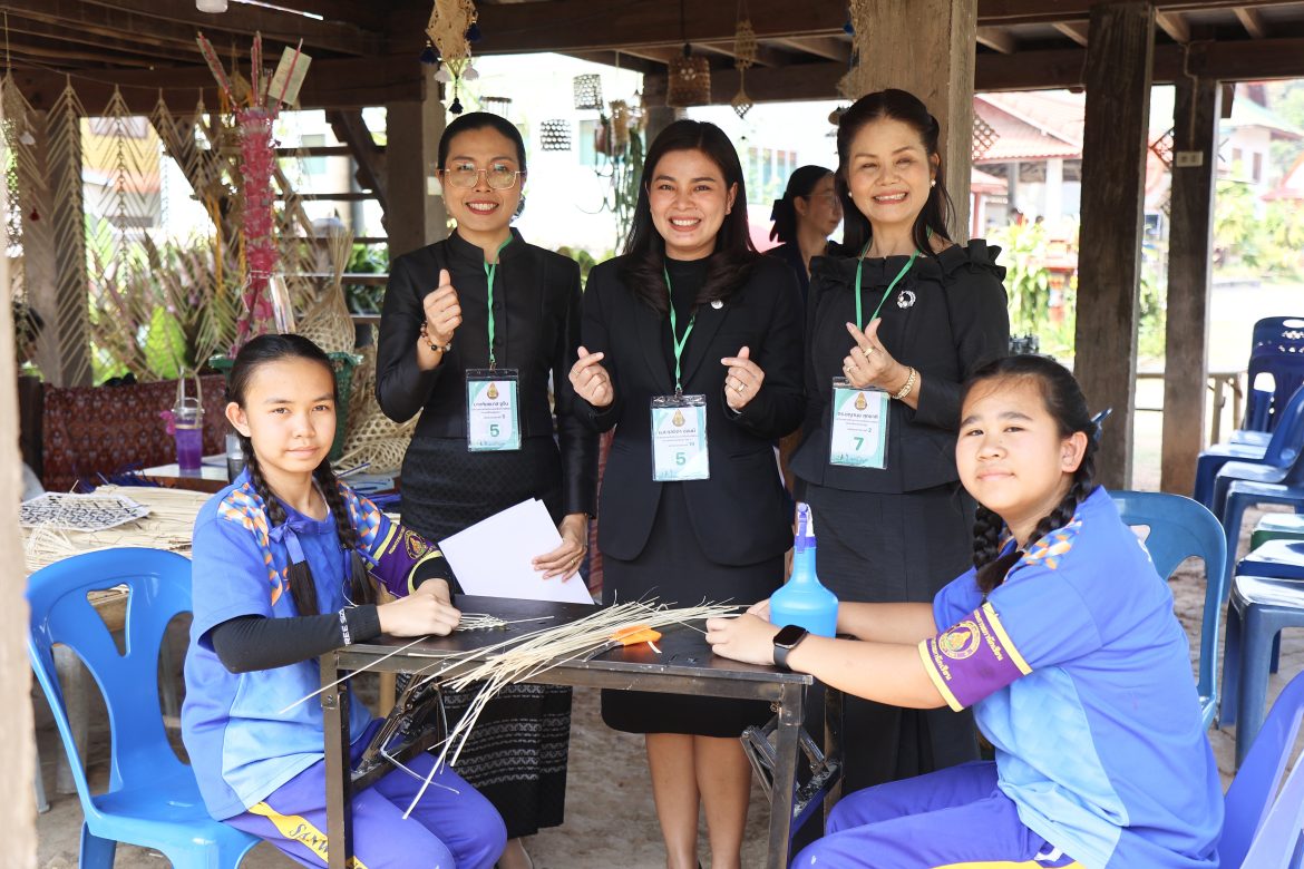 ผอ.กุลธิดา ร่วมประชุมใหญ่ ผอ.สพท. 245 เขตพื้นที่ สพฐ. ร่วมกิจกรรม Workshop ประเด็นสำคัญ 8 ด้าน